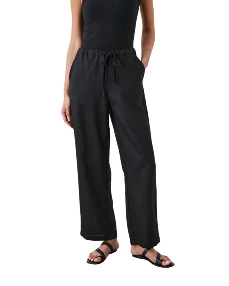 Front of a model wearing a size L Emmie Pant In Black in Black by Rails. | dia_product_style_image_id:353644